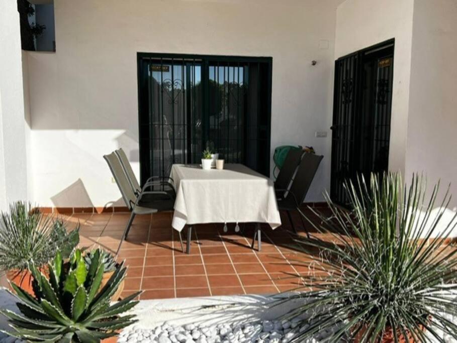 Ruim Appartement, Zonnig Terras, Alhaurin Golf! Alhaurin el Grande Luaran gambar